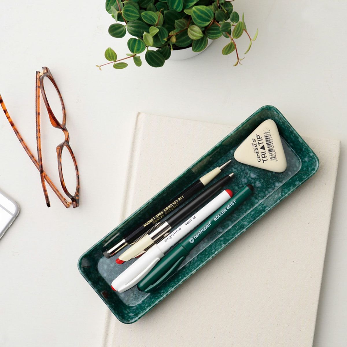 Hightide - MARBLED MELAMINE PEN TRAY - Navy