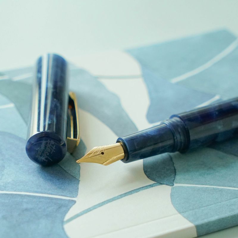 Attache Hightide - MARBLED FOUNTAIN PEN - Navy