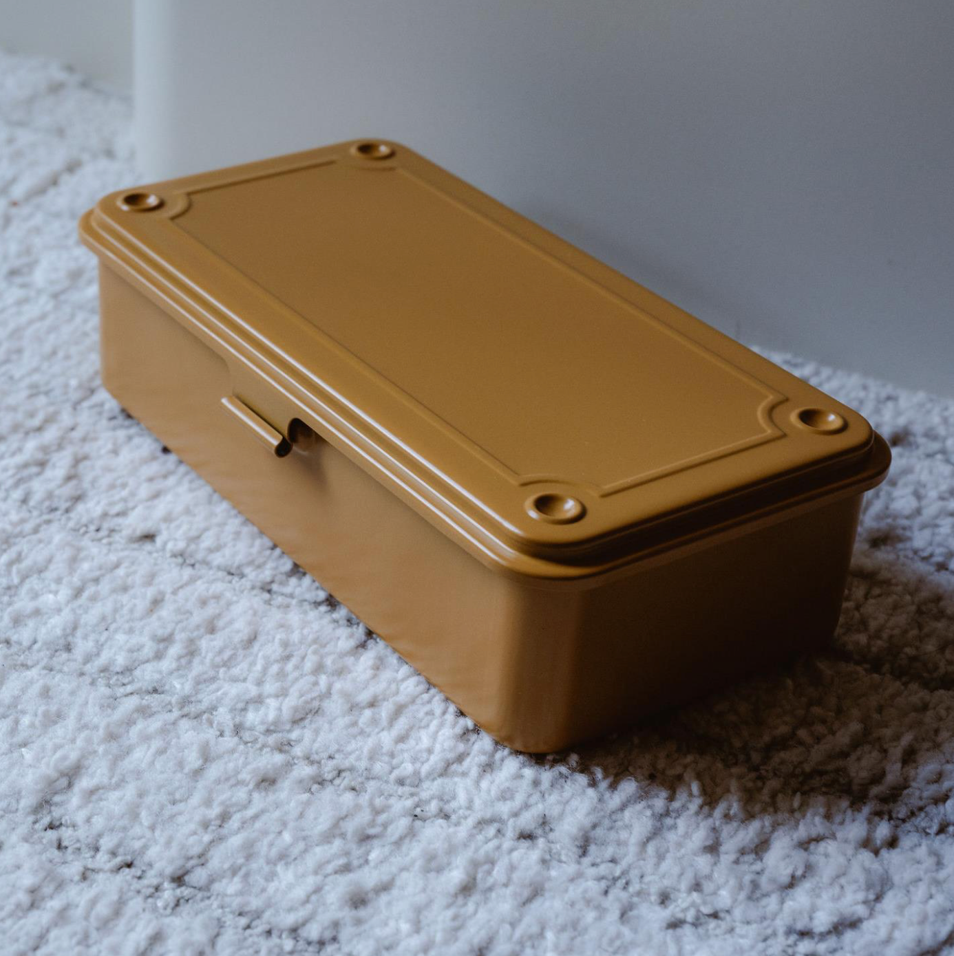 TOYO STEEL - TRUNK SHAPE TOOL BOX T-190 - Mustard