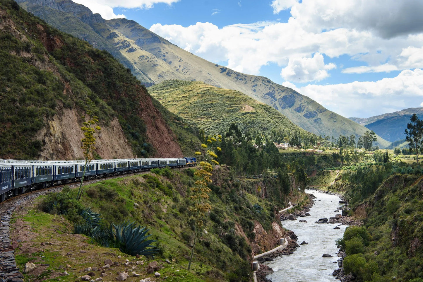 Buch 'ZUGVÖGEL' - Reisen mit der Eisenbahn auf den schönsten Strecken der Welt