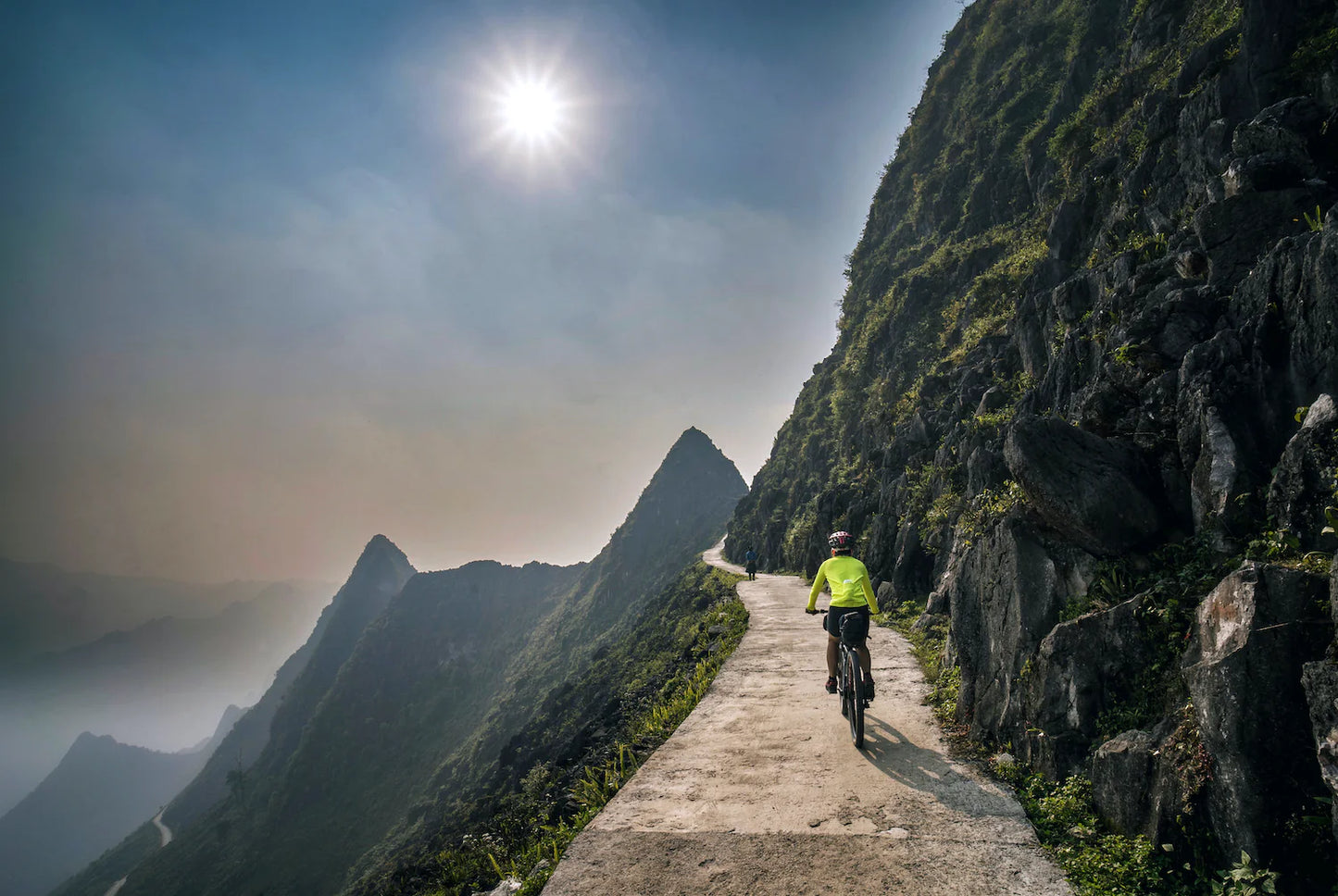 Buch 'TOUR DE RAD' - Unterwegs auf den legendären Bikepacking-Routen der Welt
