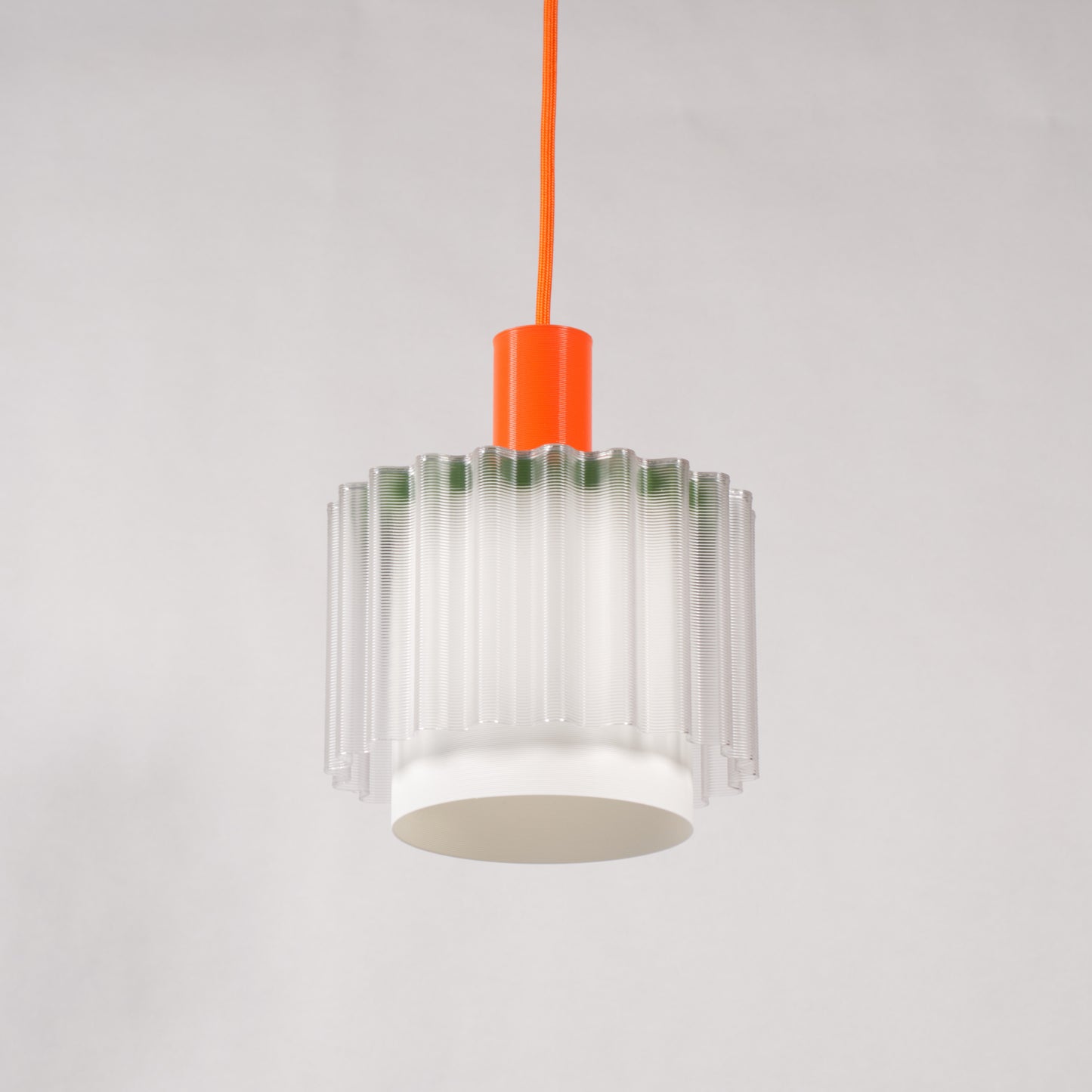 Warren & Laetitia - GIGI LAMP N°4 - Oranges Kabel - Grün/Weiß