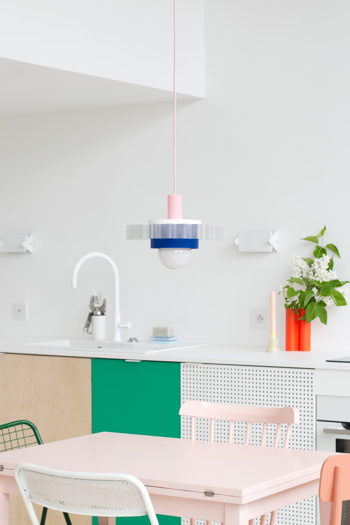 Warren & Laetitia - GIGI LAMP N°3 - Rotes Kabel - Gelb/Weiß